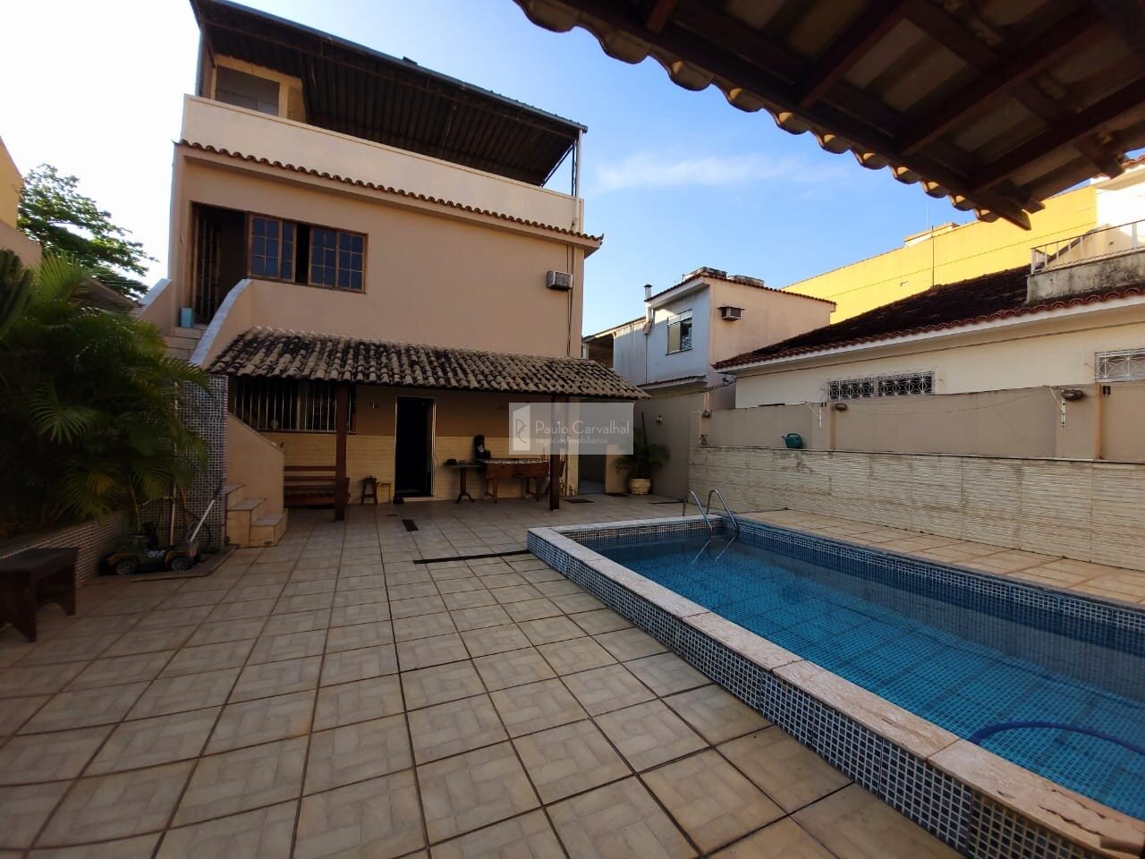 VENDO Maravilhosa CASA 3 Qtos, Piscina, 1 Sute, 359m - Vila da Penha