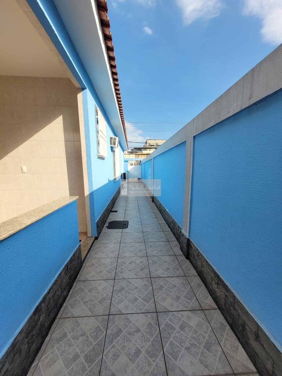 Maravilhosa CASA  VENDA 3 Qtos, 1 Sute + VAGA 300m - Vila da Penha