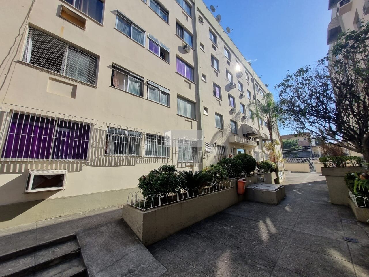 VENDO Apartamento TRREO 2 Qtos, 51m + VAGA - Iraj