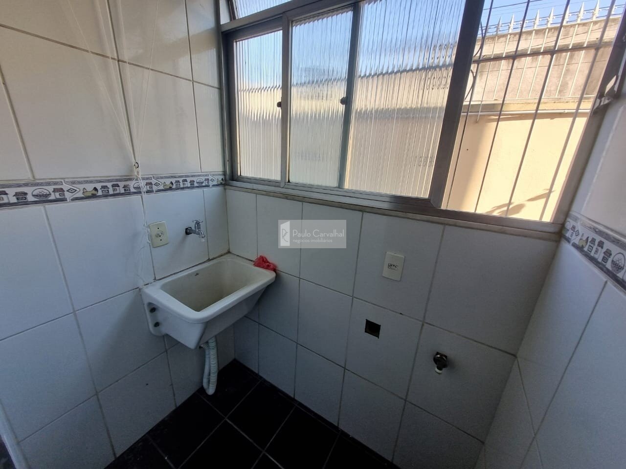 VENDO Apartamento TRREO 2 Qtos, 51m + VAGA - Iraj