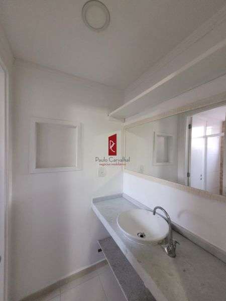 VENDO TIMO APARTAMENTO 3Qtos, Sute, 87m2 + VAGA - Vila Esplendida