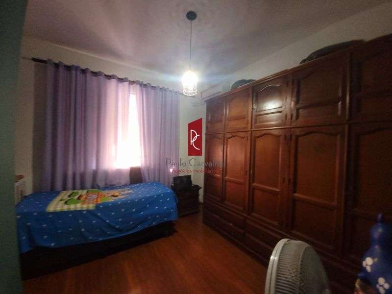 Apartamento tipo CASA 2 Qtos, 80m - Iraj