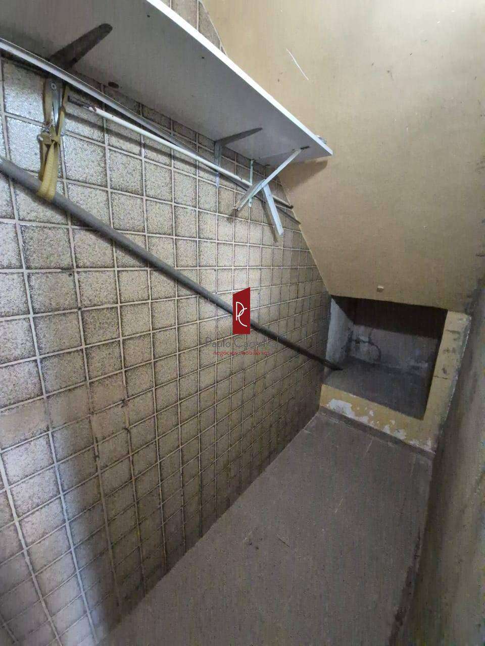 VENDO TIMA CASA 4 Qtos, 90m2 + VAGA - Iraj