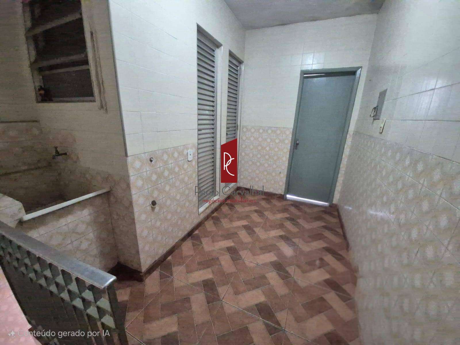 VENDO EXCELENTE CASA, 4Qtos, 2VAGAS, 316m2 - VILA DA PENHA