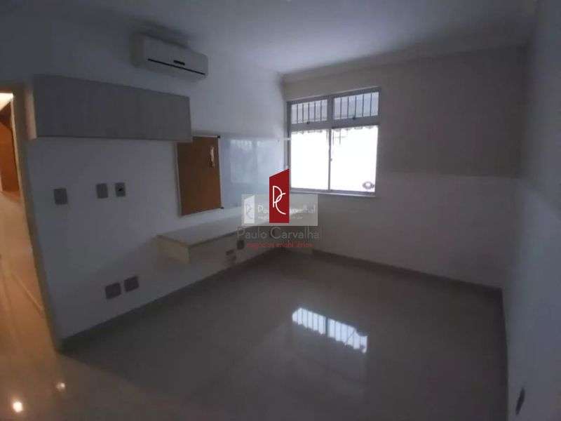 VENDO TIMO APARTAMENTO Trreo 2 Qtos, Sute, 49m - Iraj