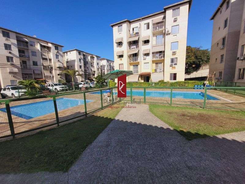 VENDO APARTAMENTO  2Qtos, 45m2 + INFRA do condomnio - Parada de Lucas