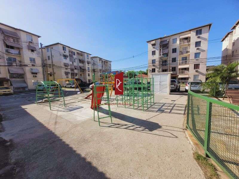 VENDO APARTAMENTO  2Qtos, 45m2 + INFRA do condomnio - Parada de Lucas