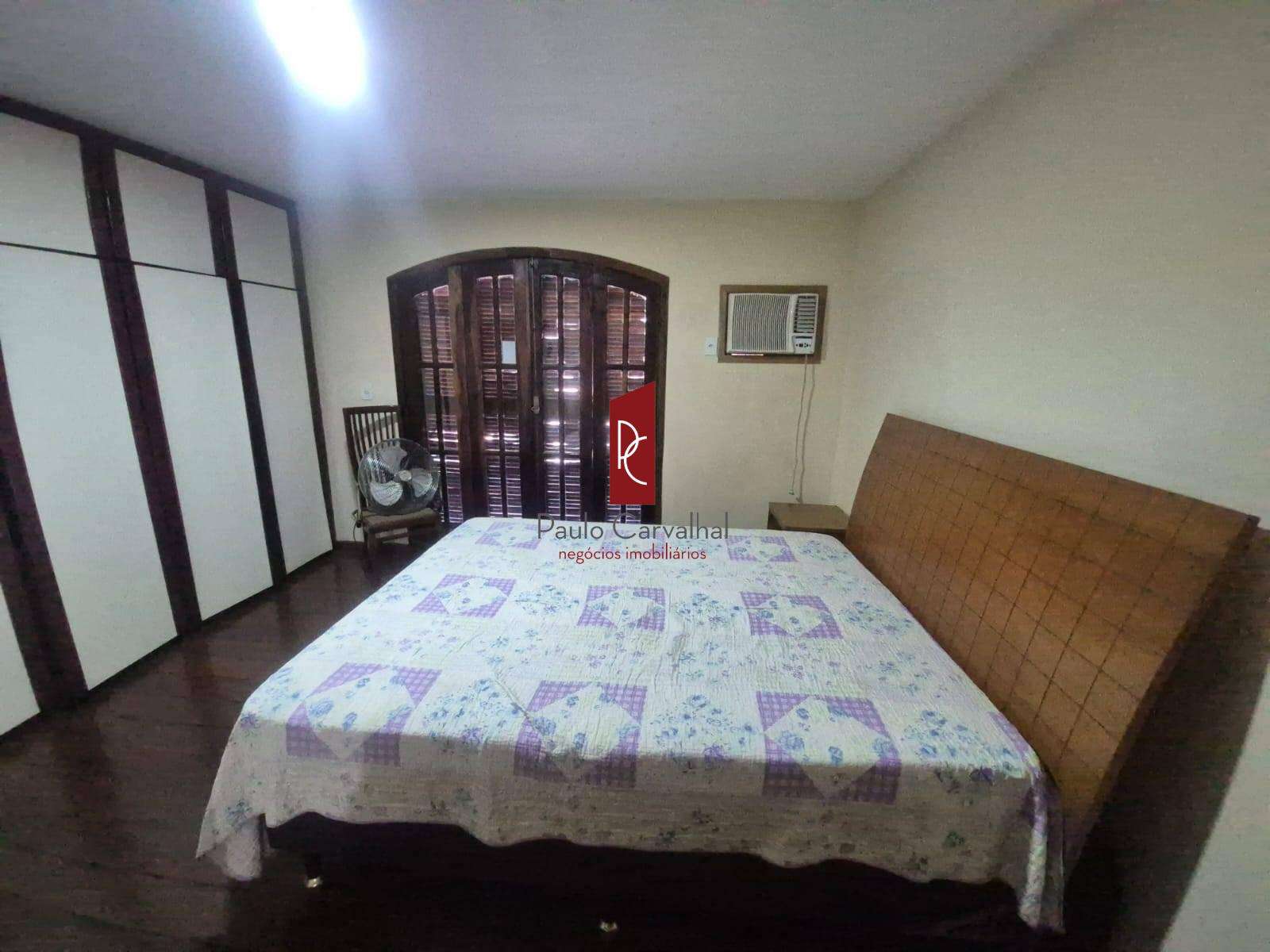 Espetacular Casa Duplex  Venda em Vista Alegre, Aceita Financiamento Imobilirio!