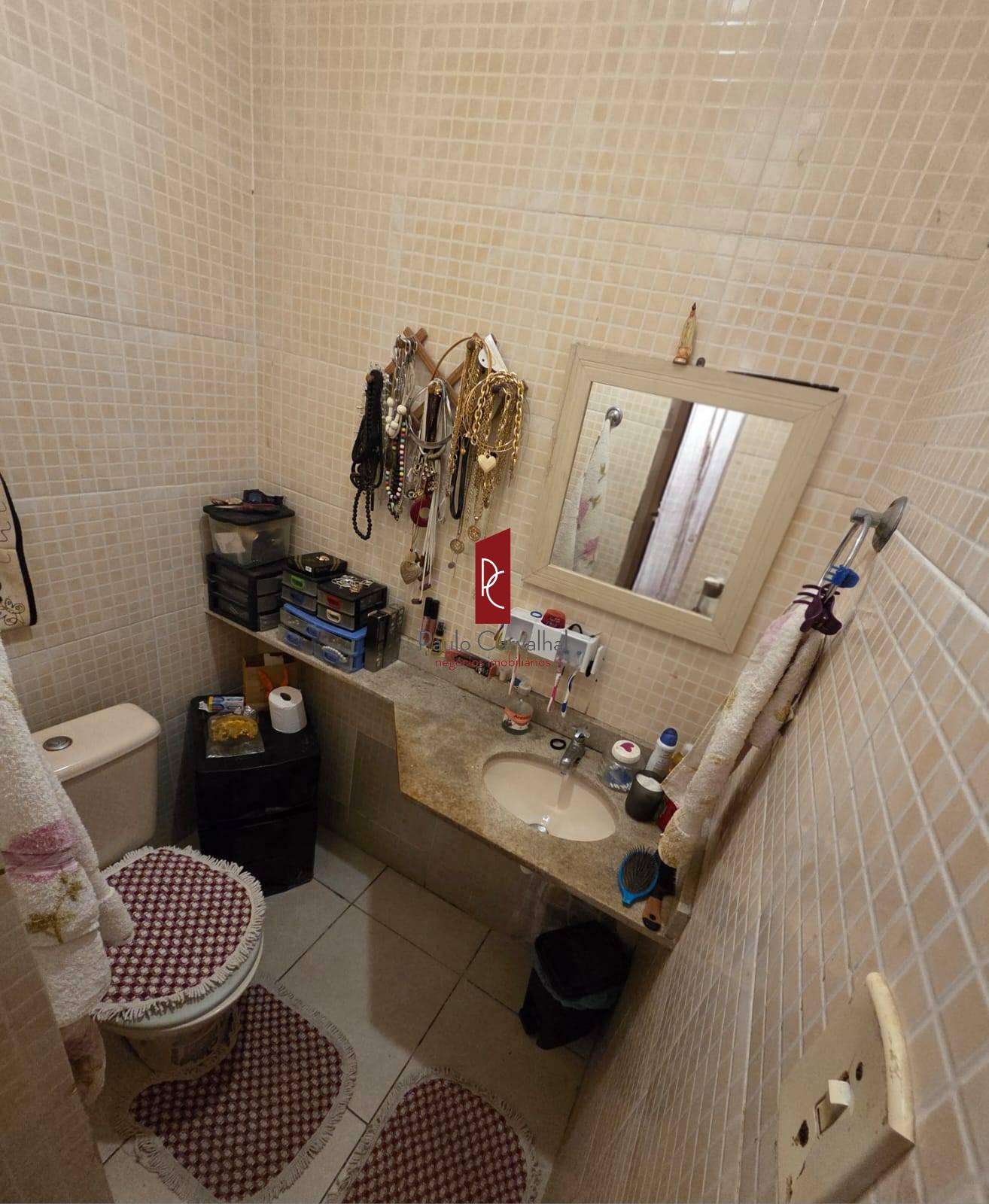 Oportunidade Única na Vila da Penha! Casa Triplex com 271m², 5 Quartos, Suíte e Área de Lazer Completa!
