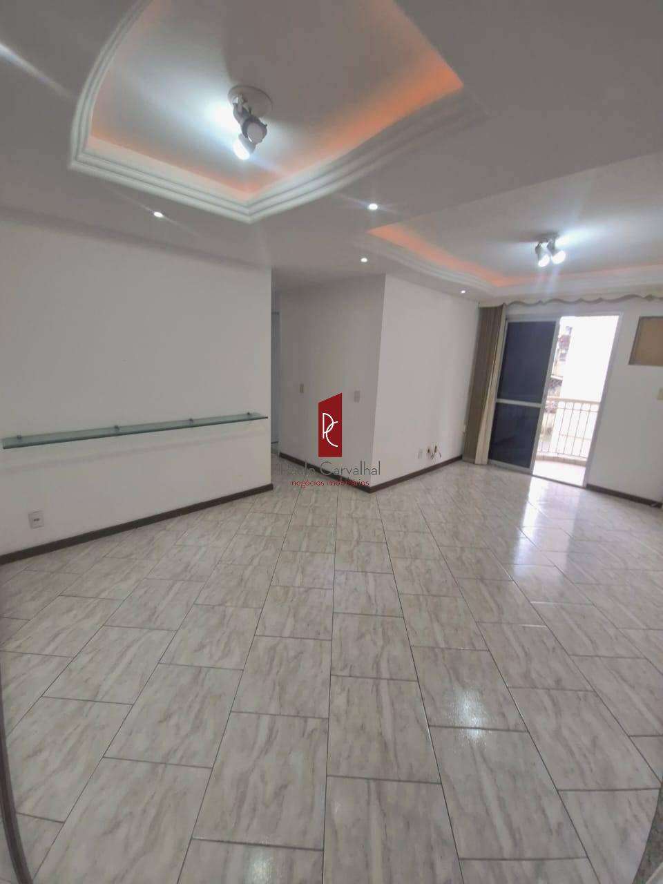 Lindo apartamento  venda no Condomnio Vila Florena, Vila da Penha!
