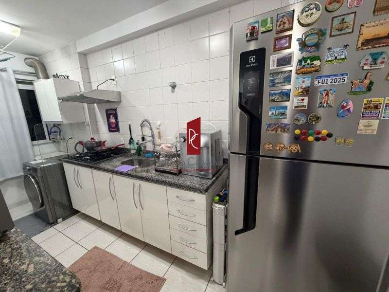 Excelente Apartamento No Condom�nio Vila Imperial