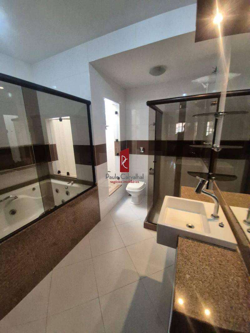 VENDO CASA LINEAR 4 Qtos, Sute, 118m e 3 vagas de garagem - Vila da Penha