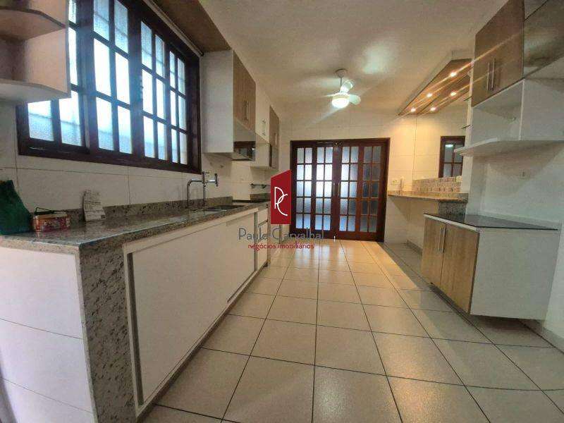 VENDO CASA LINEAR 4 Qtos, Sute, 118m e 3 vagas de garagem - Vila da Penha