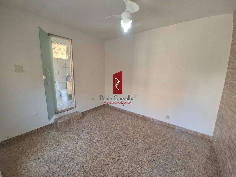 VENDO CASA LINEAR 4 Qtos, Sute, 118m e 3 vagas de garagem - Vila da Penha