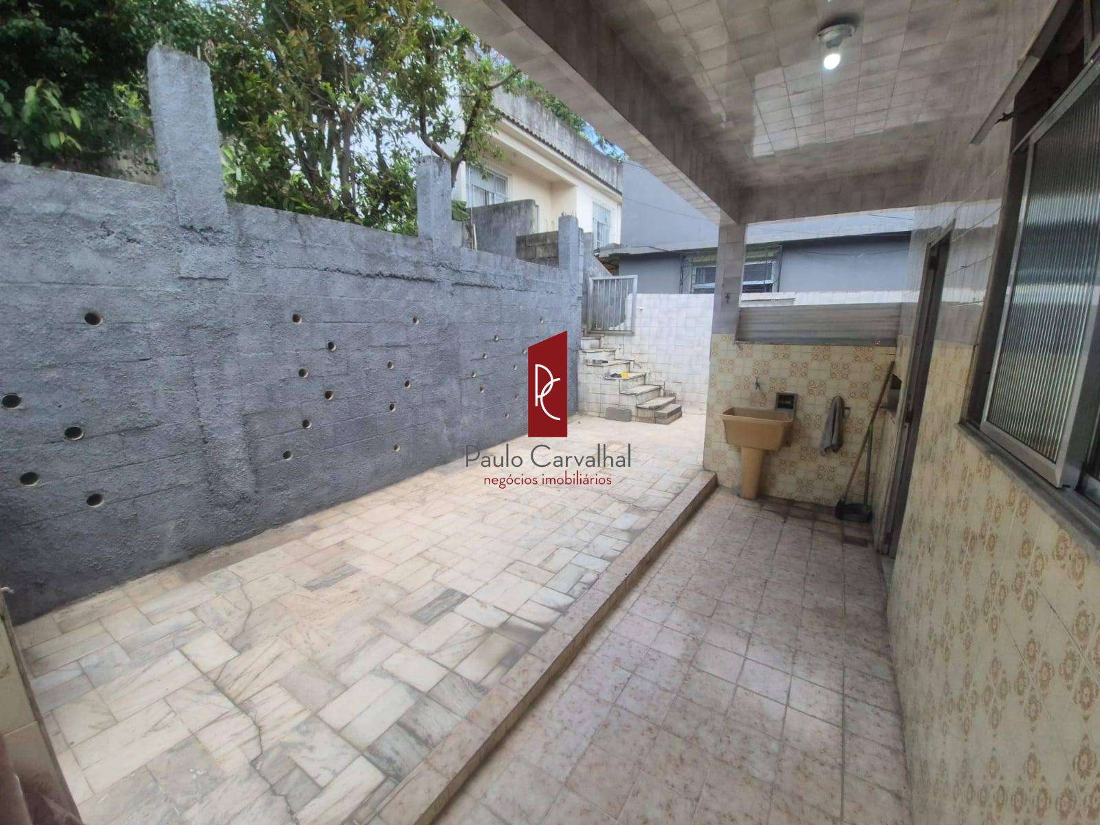 VENDO TIMA CASA 2Qtos, Garagem, Quintal - Vila da Penha