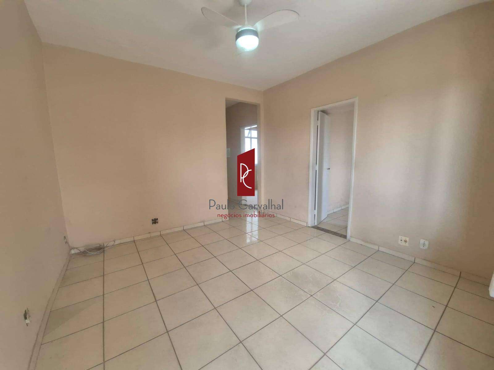VENDO TIMA CASA 2Qtos, Garagem, Quintal - Vila da Penha