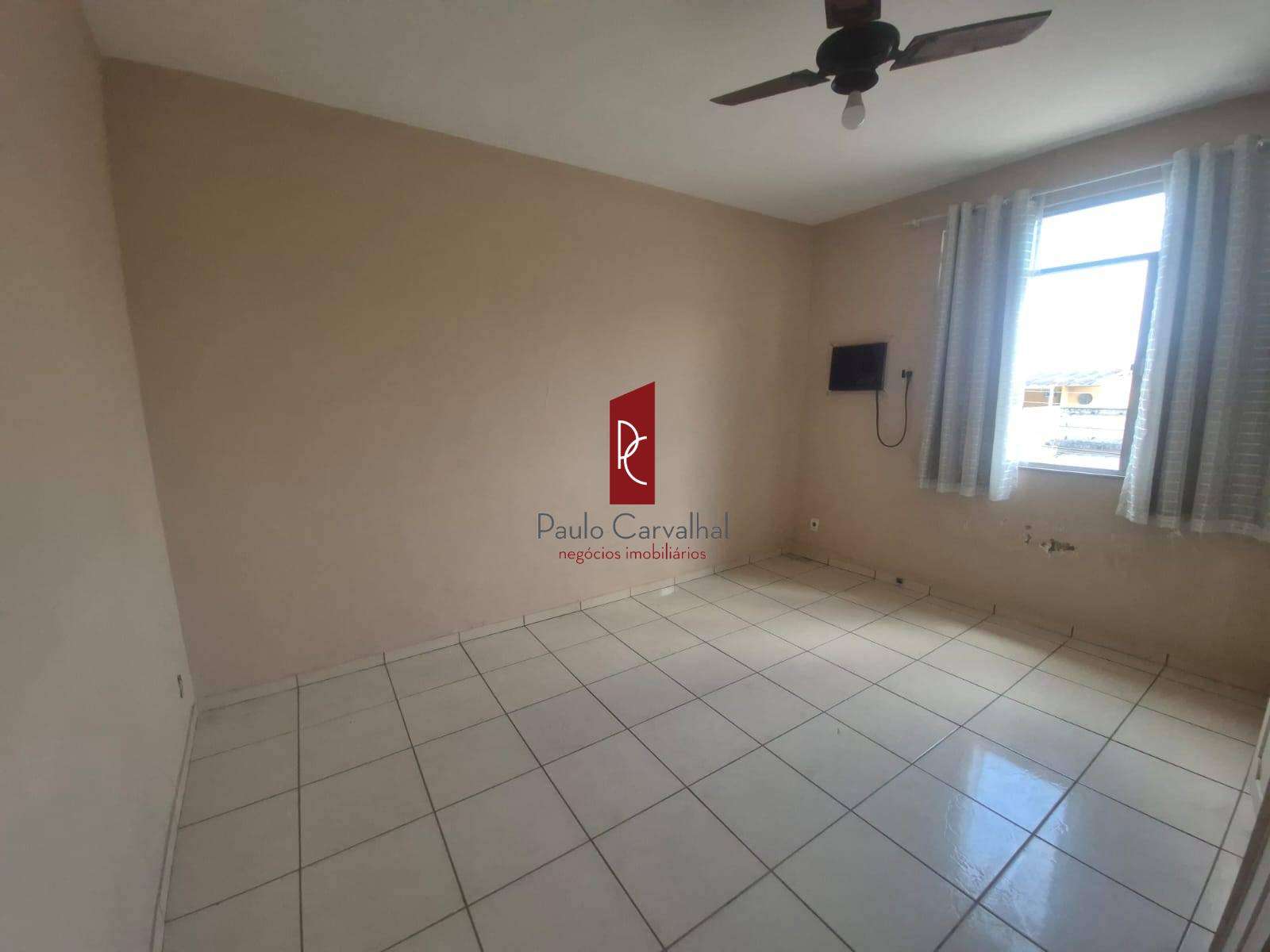 VENDO TIMA CASA 2Qtos, Garagem, Quintal - Vila da Penha