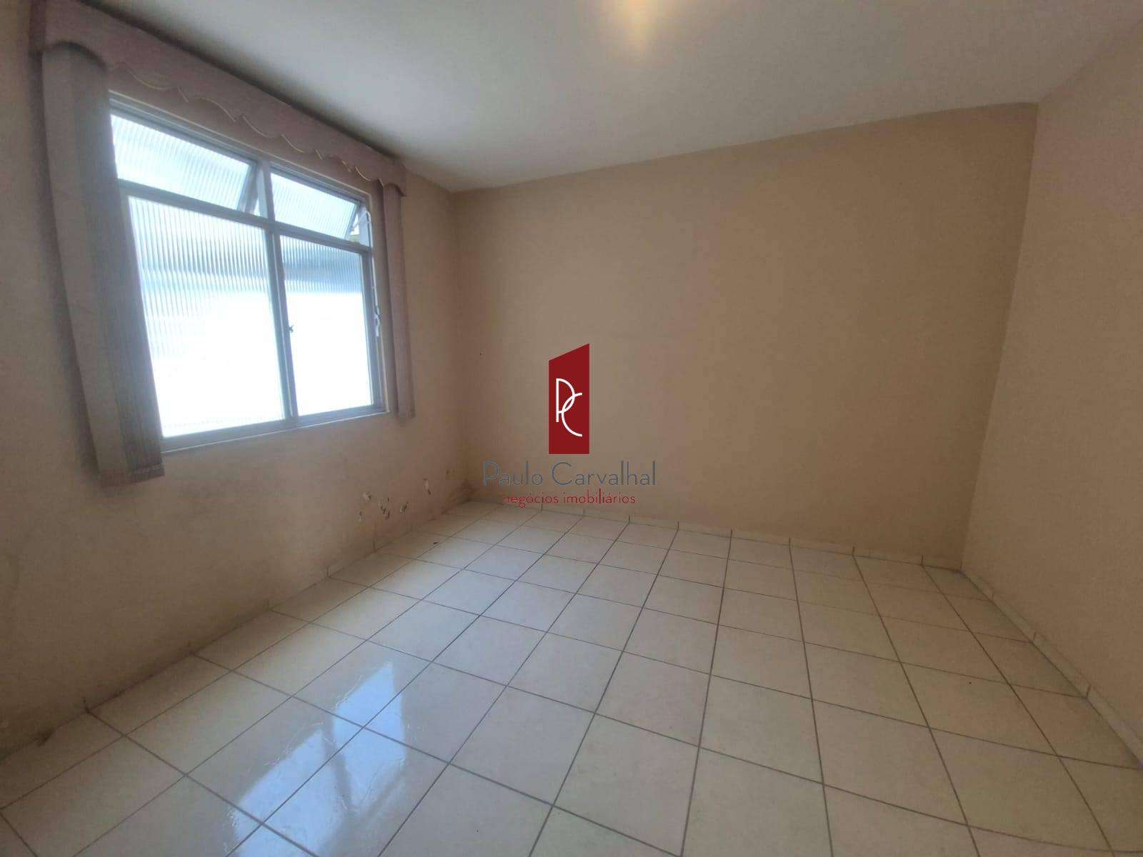 VENDO TIMA CASA 2Qtos, Garagem, Quintal - Vila da Penha