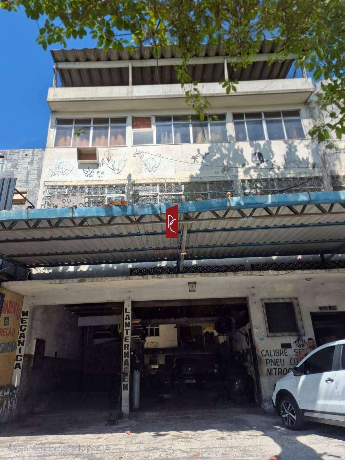 Galpão à venda na Vila da Penha - Rua Padre Roser, de frente ao Supermercado Rede Economia!
