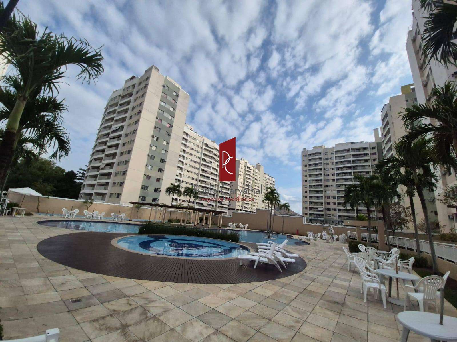 Apartamento em Condomínio Fechado - Excelente Localização!