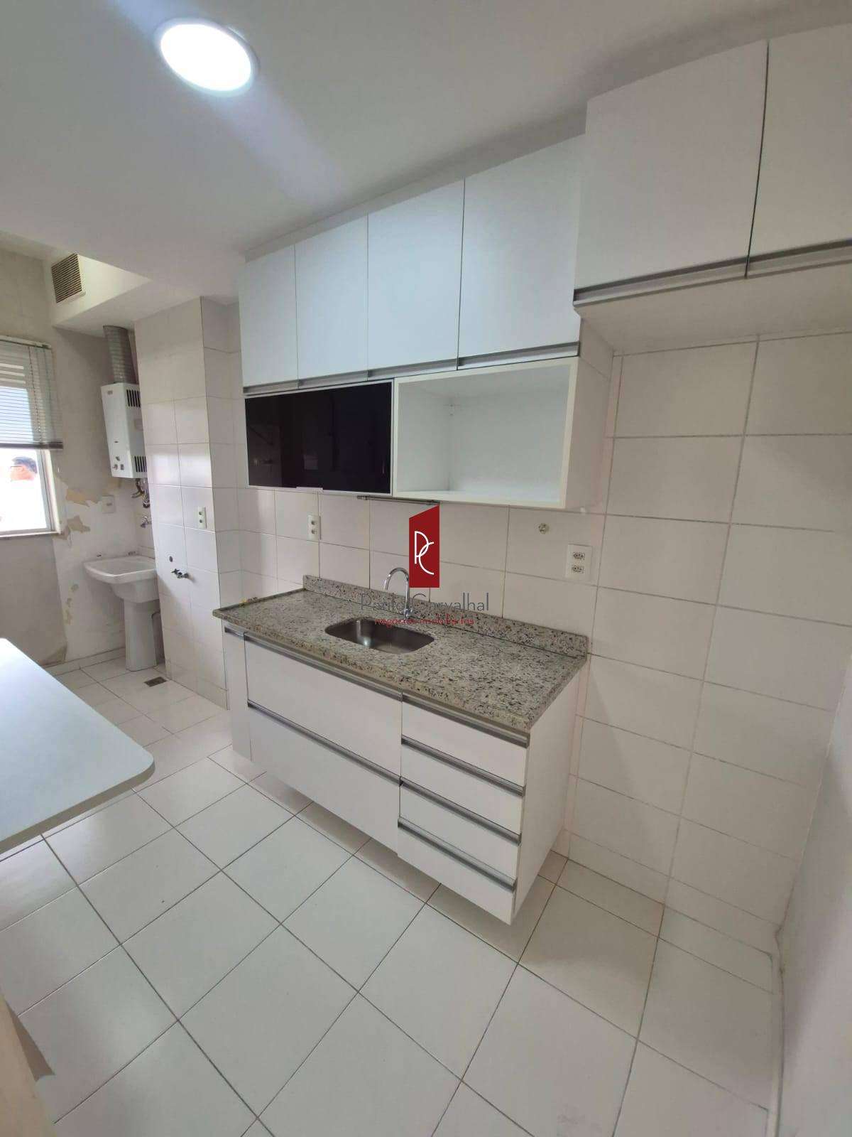 Apartamento em Condomínio Fechado - Excelente Localização!