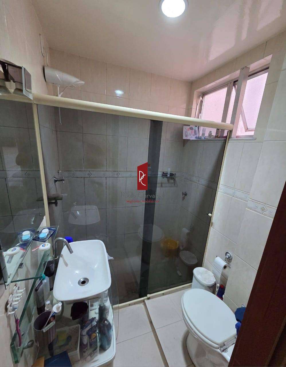 Amplo 1 Quarto com 69m + Dependncia - Rua pia, Vila da Penha