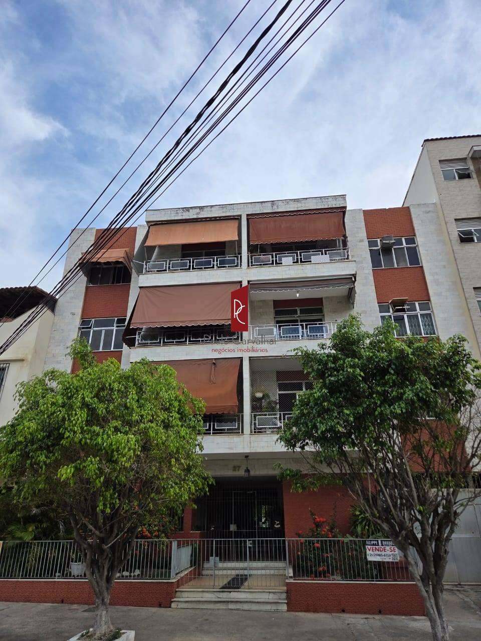 Amplo 1 Quarto com 69m + Dependncia - Rua pia, Vila da Penha