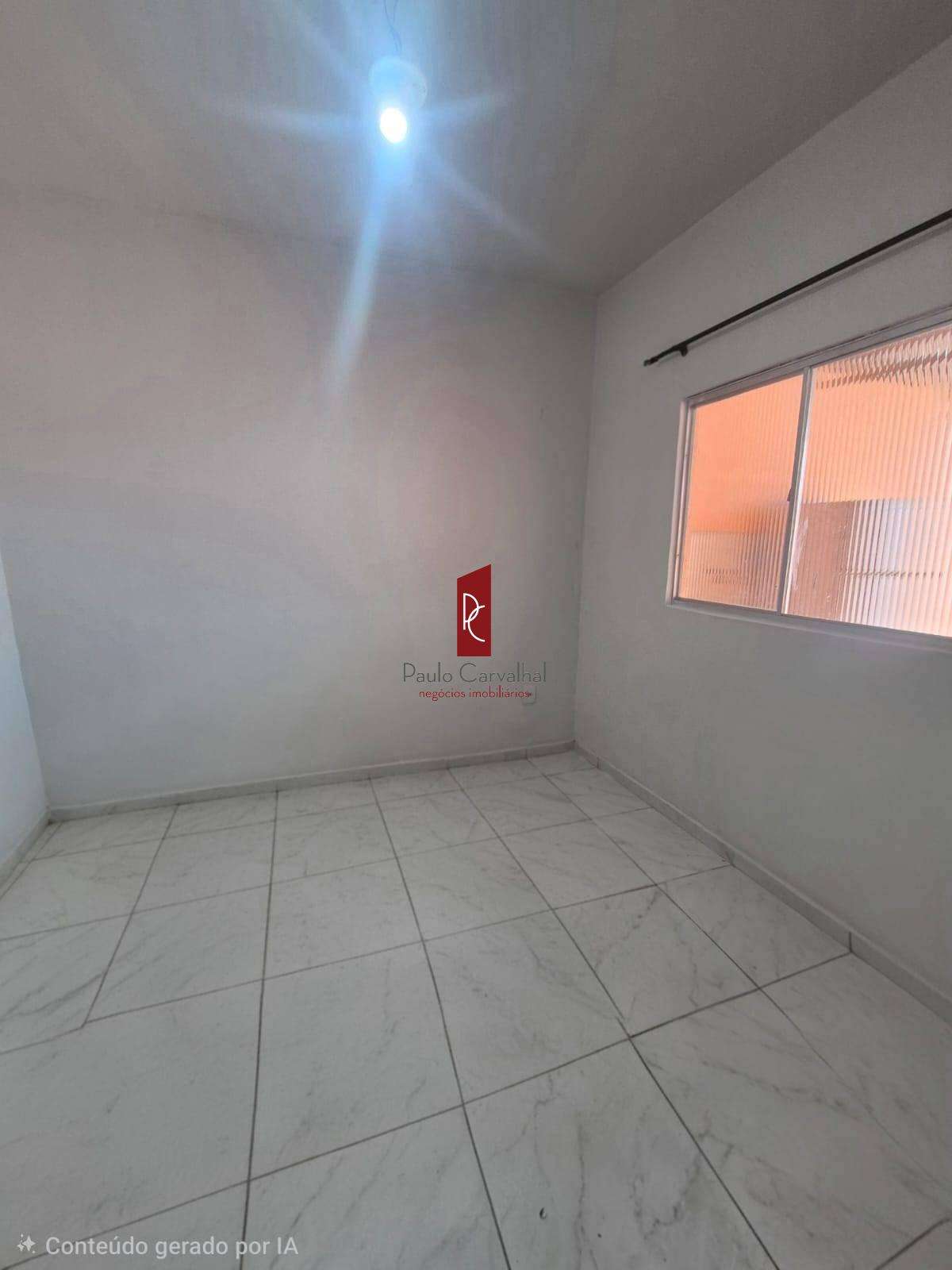 Casa de Fundos  Venda - Rua Sabino Ribeiro