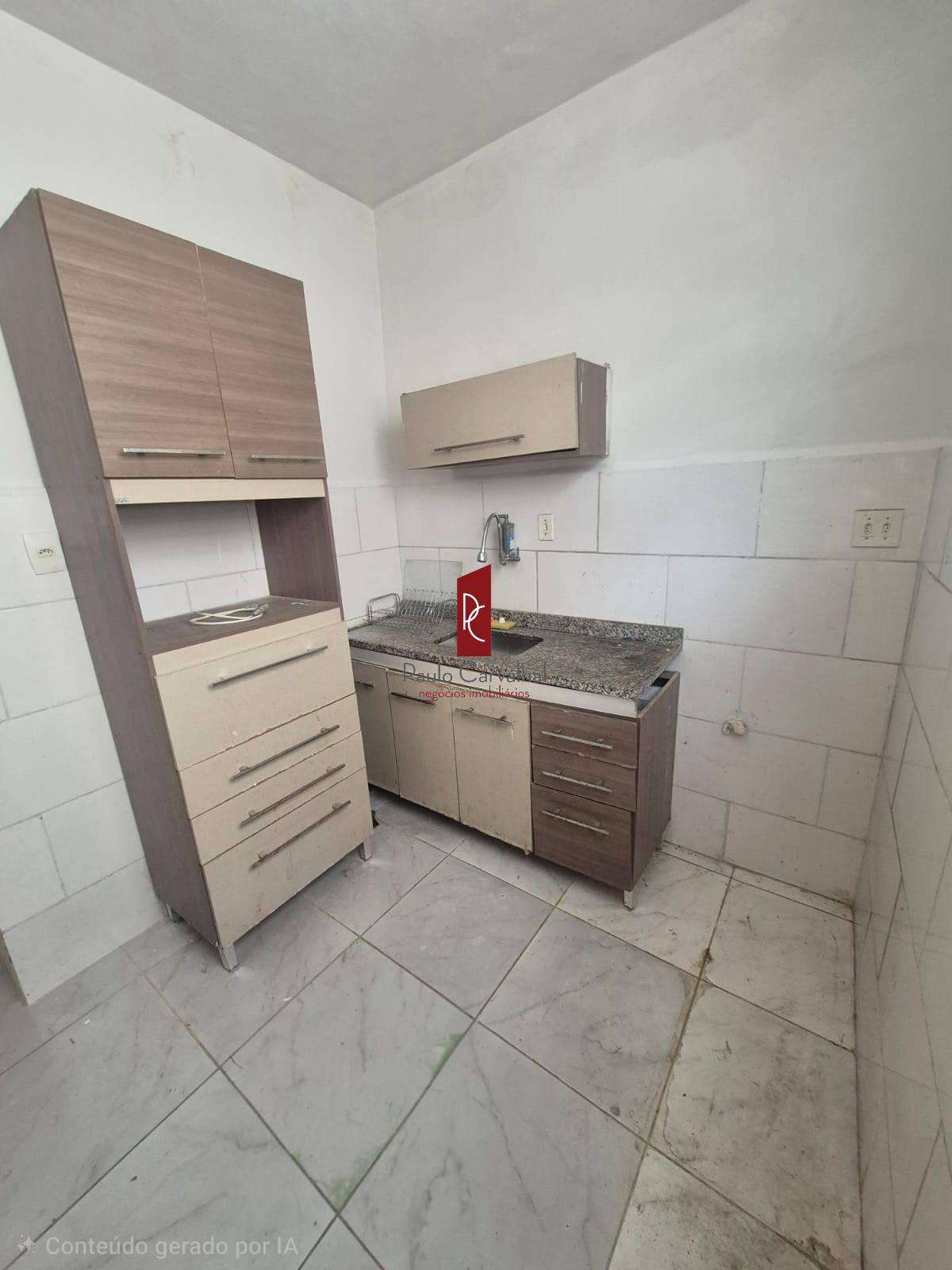 Casa de Fundos  Venda - Rua Sabino Ribeiro