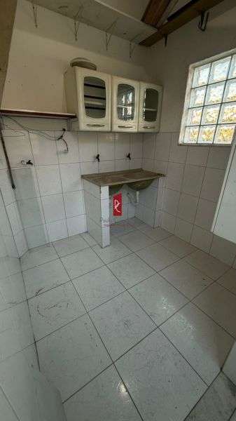 EXCELENTE APARTAMENTO EM OLARIA-2 QUARTOS COM SUÍTE!