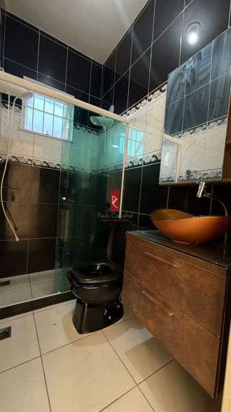 EXCELENTE APARTAMENTO EM OLARIA-2 QUARTOS COM SUÍTE!