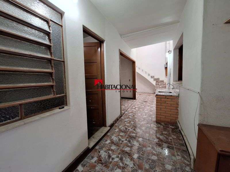 Sobrado com 3 quartos no bairro Santana/Porto Alegre