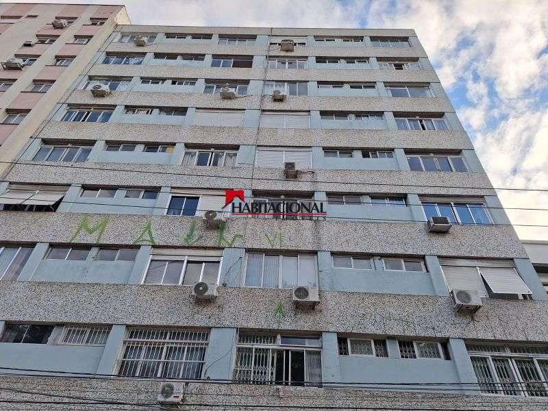 Kitnet com no bairro Centro/Porto Alegre
