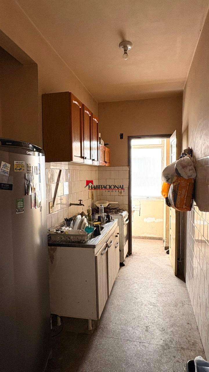 Apartamento com 3 quartos no bairro Centro/Porto Alegre